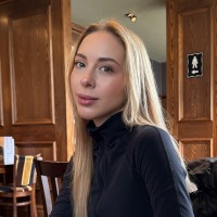 Olena Zhmud