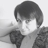 Louise Luck