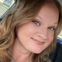 Nikki H.