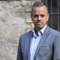 Lóránd Ármos