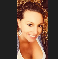 Corine Mcelroy