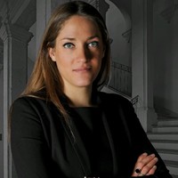 Carlotta Valas