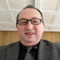 Tarık Kutlay Şenet