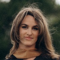 Gabrielle Goecke, Mba