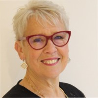 Lesley Humphreys