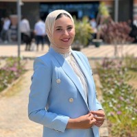 Menna Ali