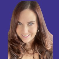 Cinnamon Peschel