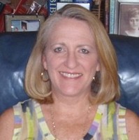 Lynda Hall