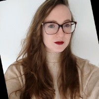 Emmanuelle Hay