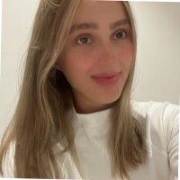 Isabella Esfahani
