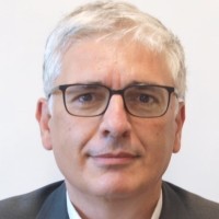 Vassilios Karavezyris