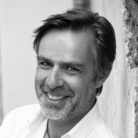 Arnoud De La Mar