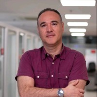 Luis Gustavo Arango, Mba