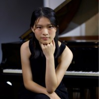 Adella Li
