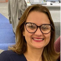 Claudia Cristina de Oliveira