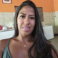 Neivia Quele Sampaio