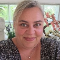 Stéphanie ZURAWSKI