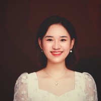 Silvana Zhang