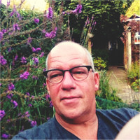 Leo Veldhuizen Van