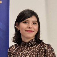 Alondra De La Garza