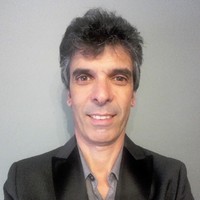 Roger Moreira Resina