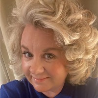 Lisa Andrews