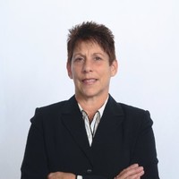 Nancy Merlo-Cach