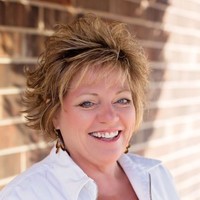 Lorie Engle