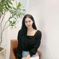 Amelia Zhang