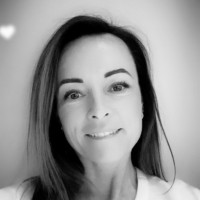 Cassandra Van Steenveldt