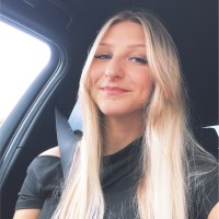 Julie Walter