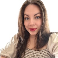Cinthya Campos