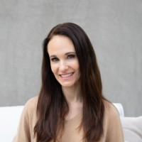 Kelly Hull