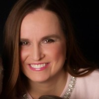 Tara Jones