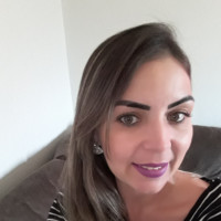 Edilaine Paes