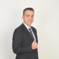 Dr. Murat Sueri̇