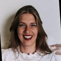 Manon van Laar