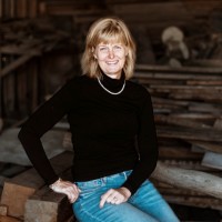 Lisa Vandenheuvel
