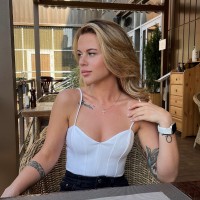 Анна Титова