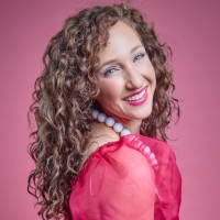 Lindsay Mitrosilis