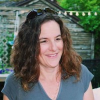 Renee Leone