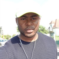 Leo Wansi