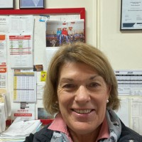 Di Rutherford