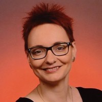 Ariane Muth