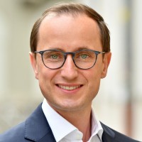 Dr. Karl Breidenbach