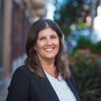 Leslie Mcknight