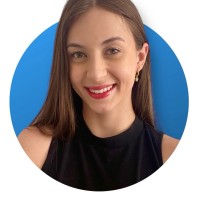 Julia Pontes