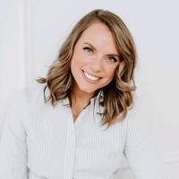 Julia Hogan