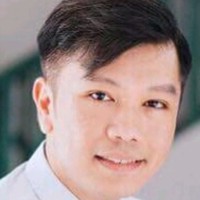 SIMON HEE