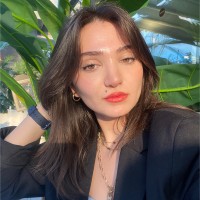 Buket Aslan